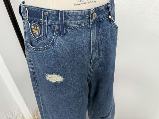 Eşsiz bir tasarım için orijinal yüksek hassasiyetli nakışlı denim taban
