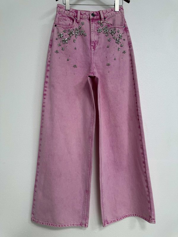 Ekstra Uzun Geniş Bacak Tasarımı, Bacak Uzatma Efekti İçin Pembe Jeans