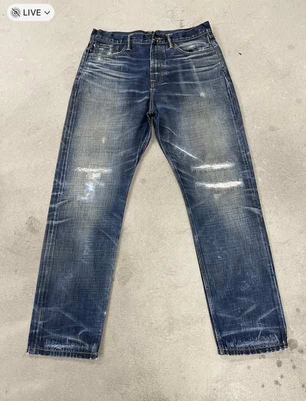 Klasik Koyu Yıkama Düz Bacaklı Jeans Vintage Görünüm için Bıyıklı ve Solgun
